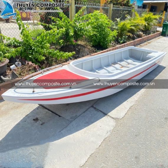Thuyền cứu hộ composite có những mẫu nào